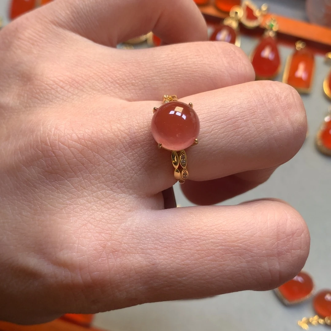 南红玛瑙未镶嵌颈饰