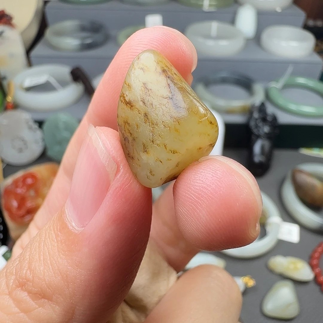 和田玉未镶嵌颈饰阿*木