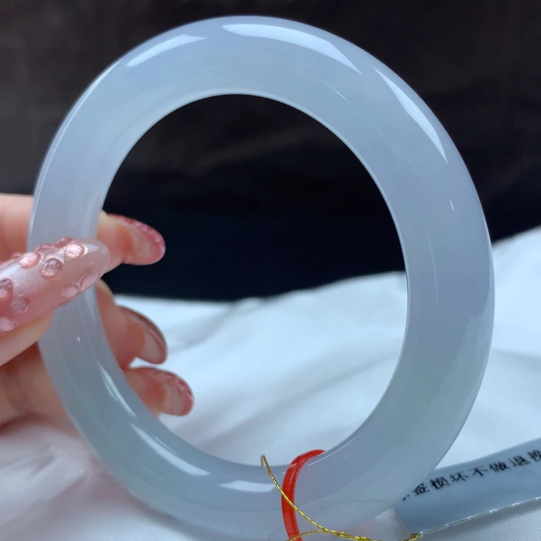 未镶嵌手镯（圆镯）翡翠3062900070,