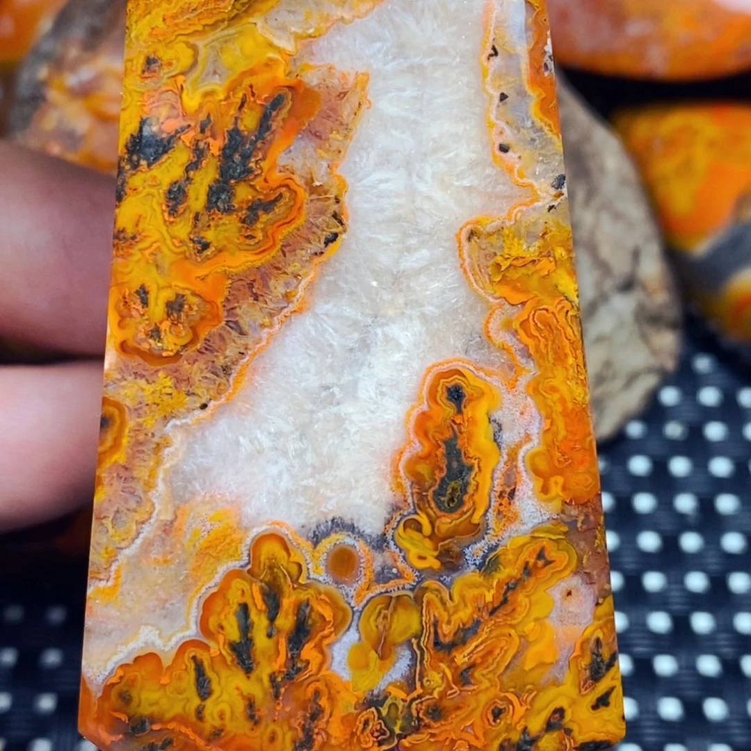 未镶嵌吊坠(不含链)玛瑙/玉髓诺**西