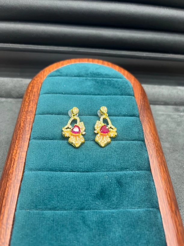 耳钉～【星光闪耀] 时尚潮流耳钉～B32