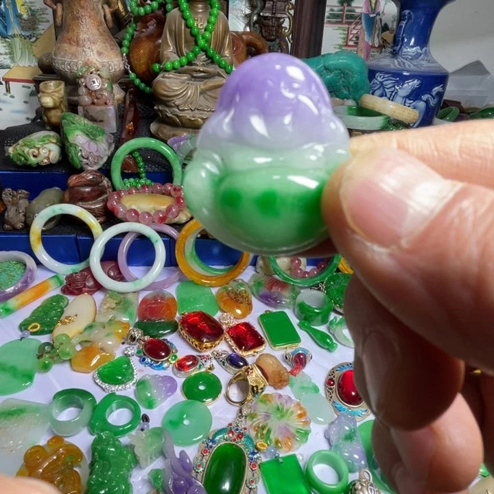 滴血莲花菩提吊坠