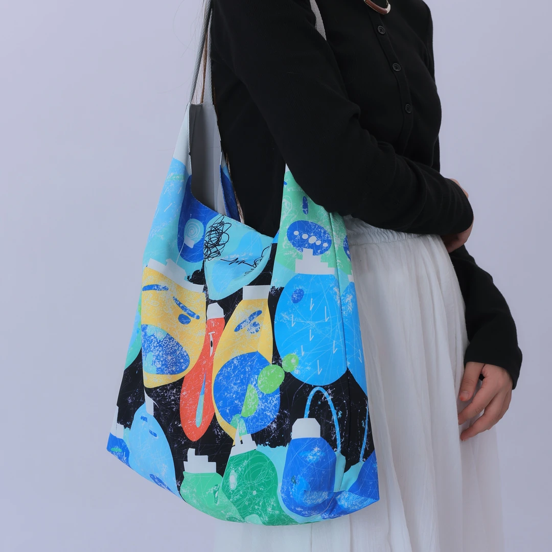 无则艺【月牙包】这家的布包很艺术限量冰丝月牙包亲肤夏季时尚休闲