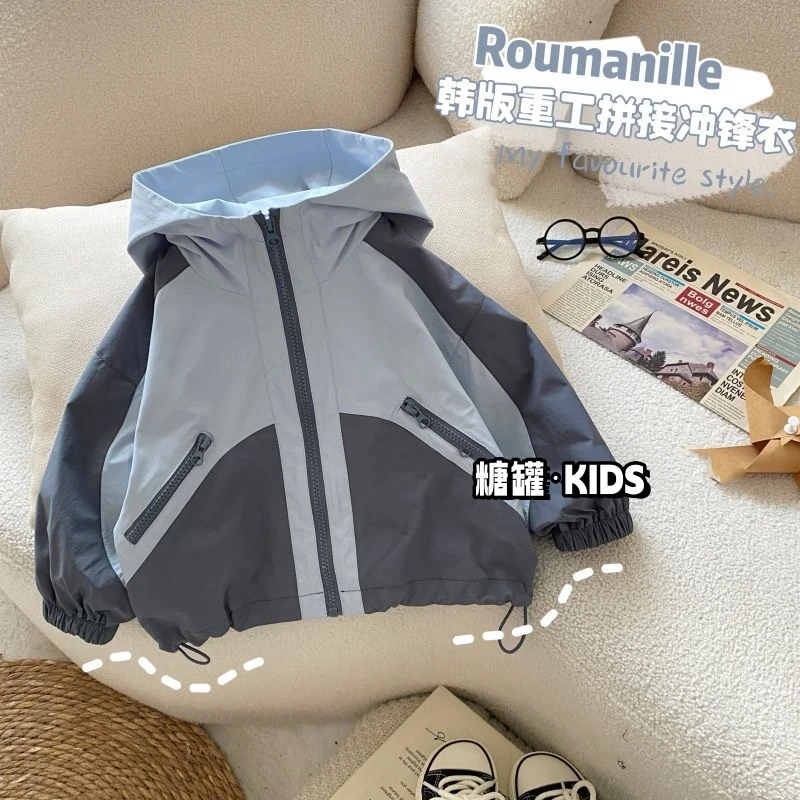 儿童冲锋衣25新款男女童春装薄款徒步外套风衣宝宝春秋季上衣夹克