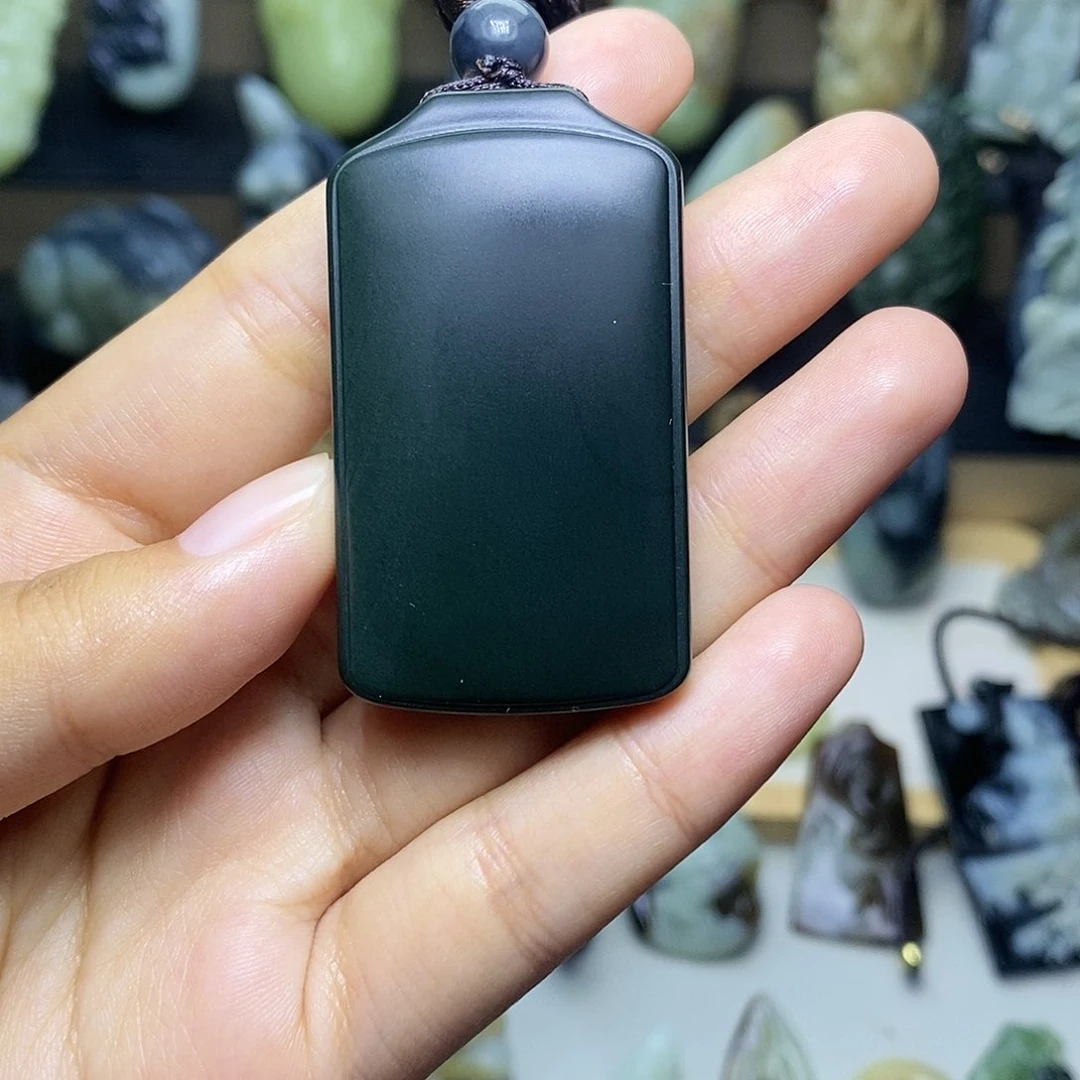 【闪购商品】颈饰未镶嵌和田玉