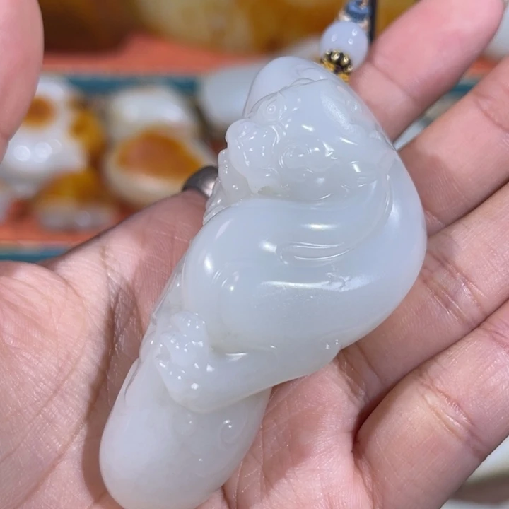 珍****未镶嵌和田玉包链