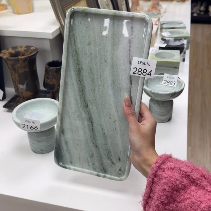 X2884.             福利