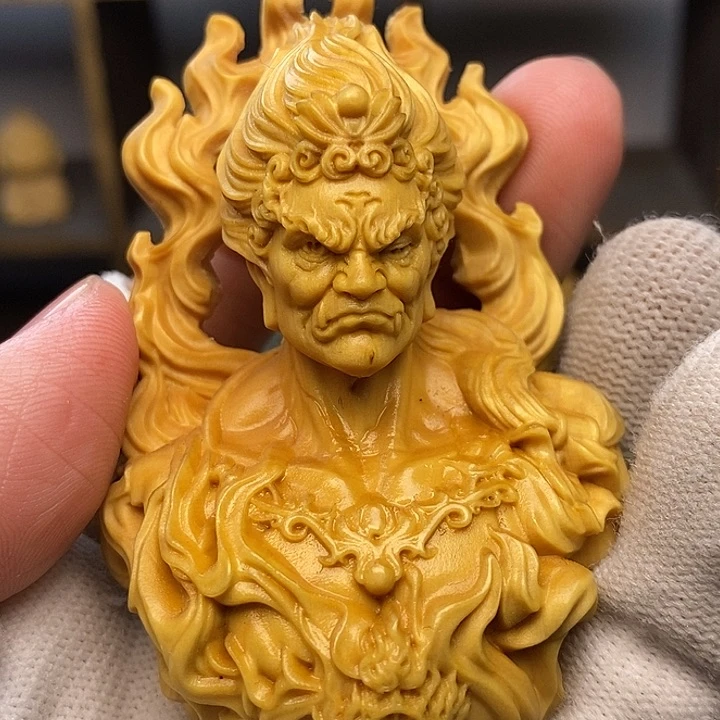 木黄杨木不动明王摆件