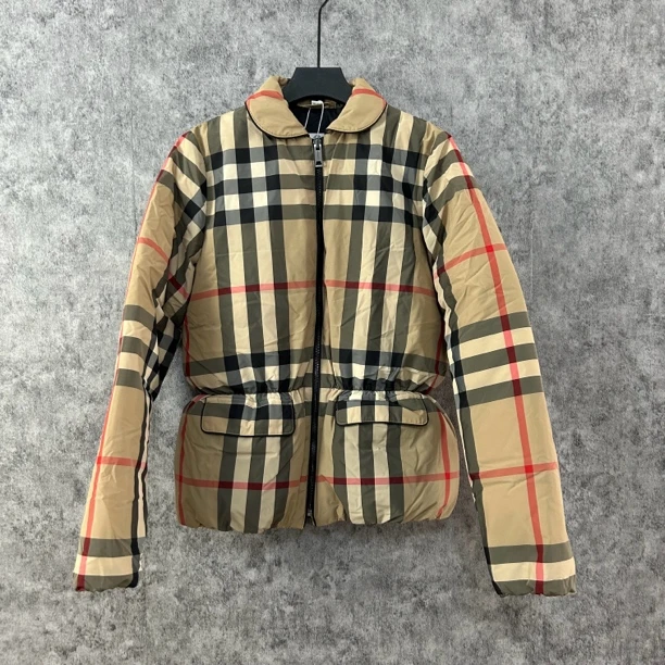 95新 BURBERRY/博柏利 Burberry格纹羽绒服