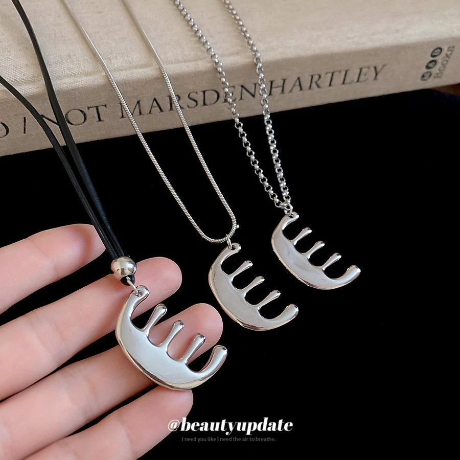 合金项链 光面金属感皮革梳子项链冷淡风气质颈链小众设计毛衣链