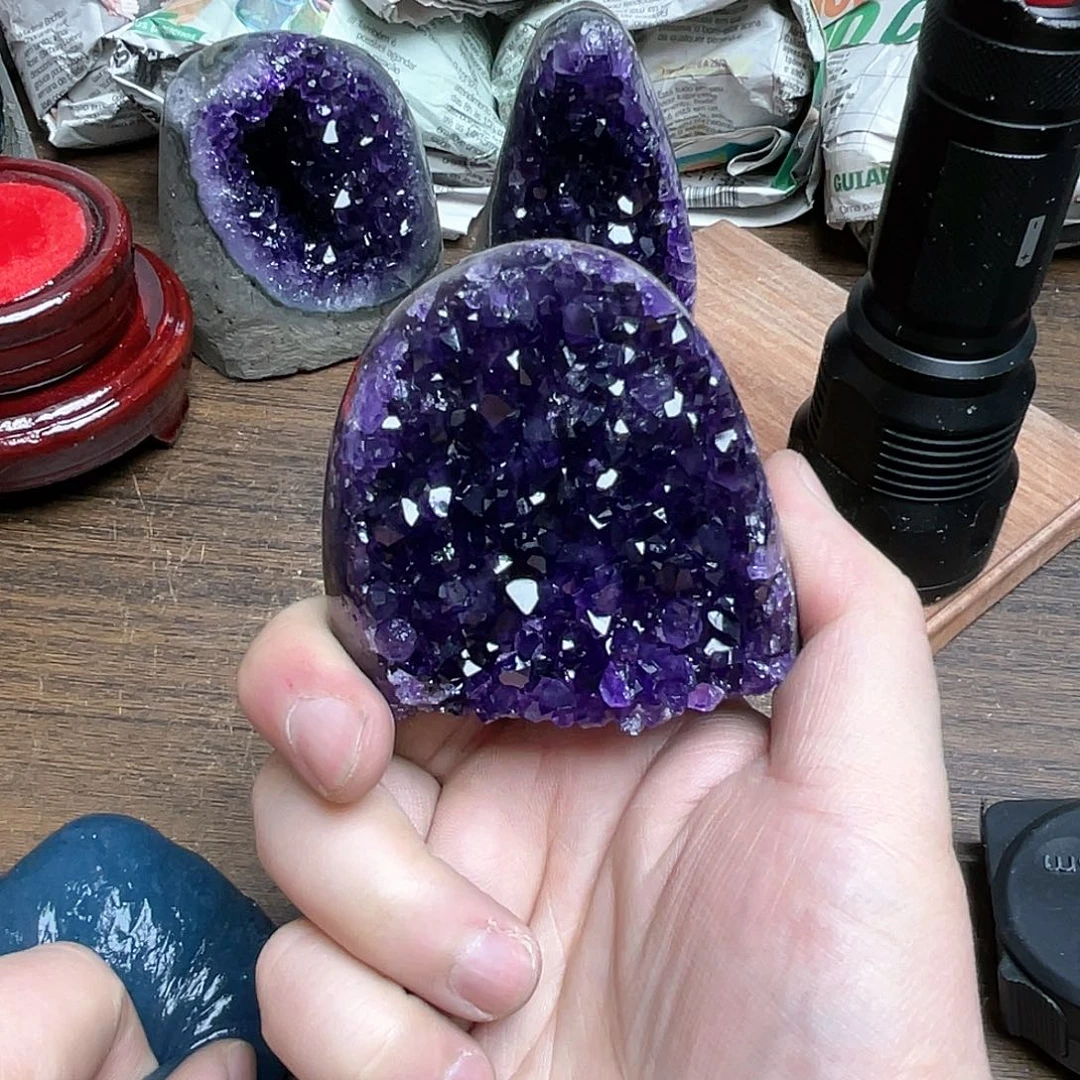 紫晶大型摆件（非配饰）未镶嵌