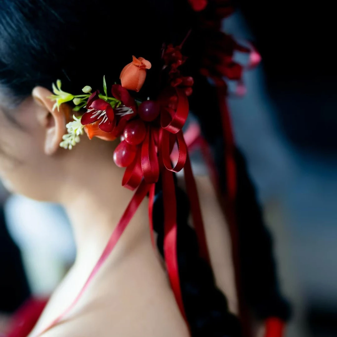 君心家 R4红色仿真花甜美蝴蝶结丝带发夹四件套新娘敬酒头饰