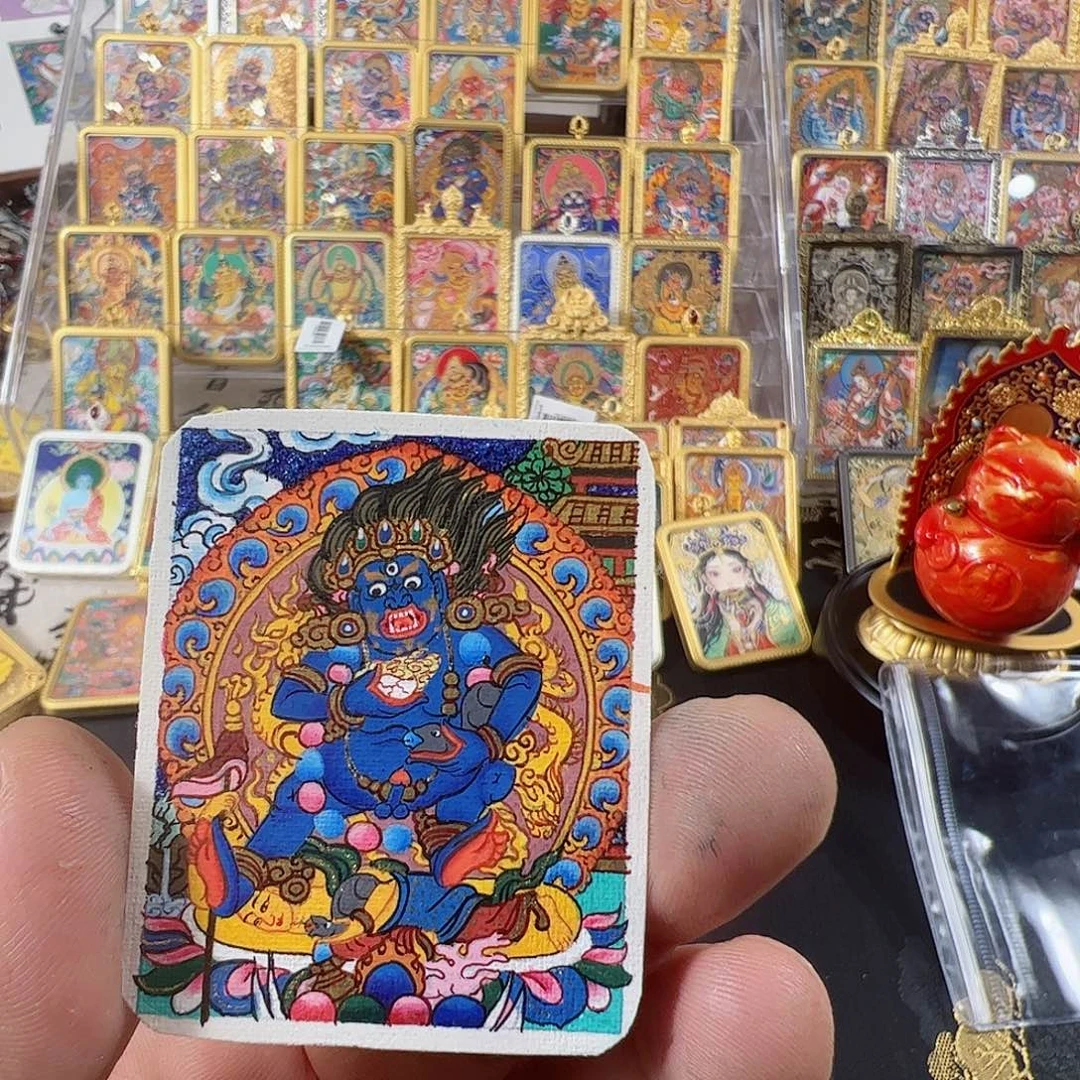 吊坠一****间纯手绘唐卡黑财