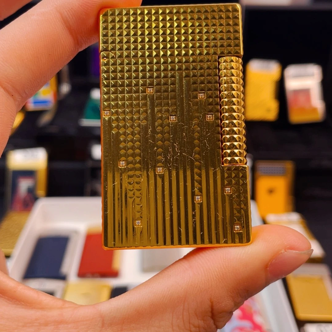 明铬都彭哈哈哈哈哈哈