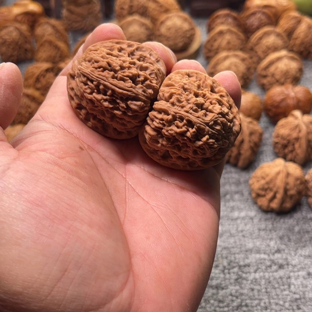 文玩核桃把件福利南疆微瑕