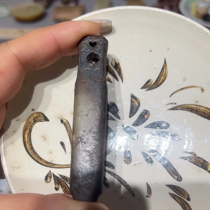 瓷片^_^^_^^_^^_^^_^^_^^_^