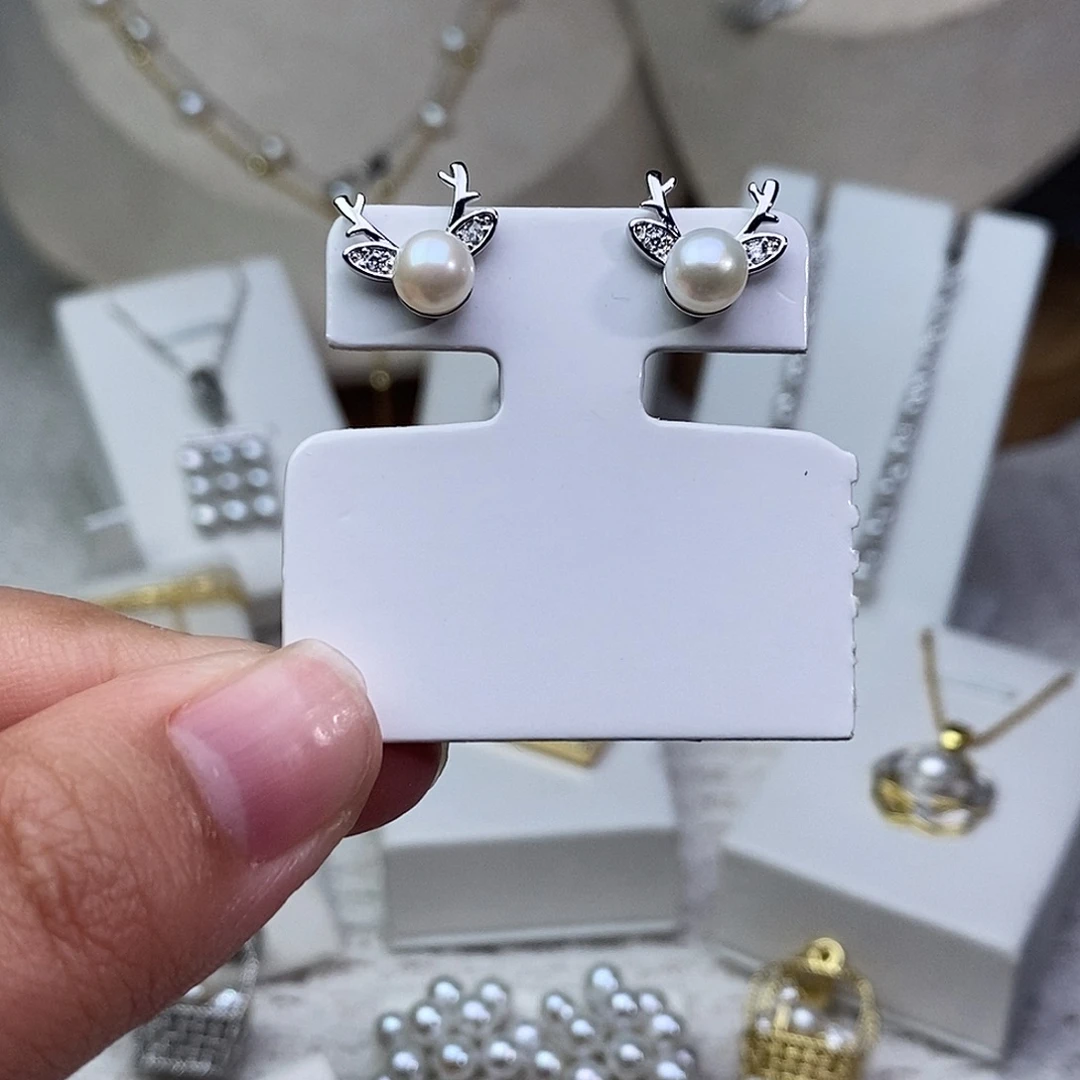 淡水珍珠银S925镶嵌耳饰