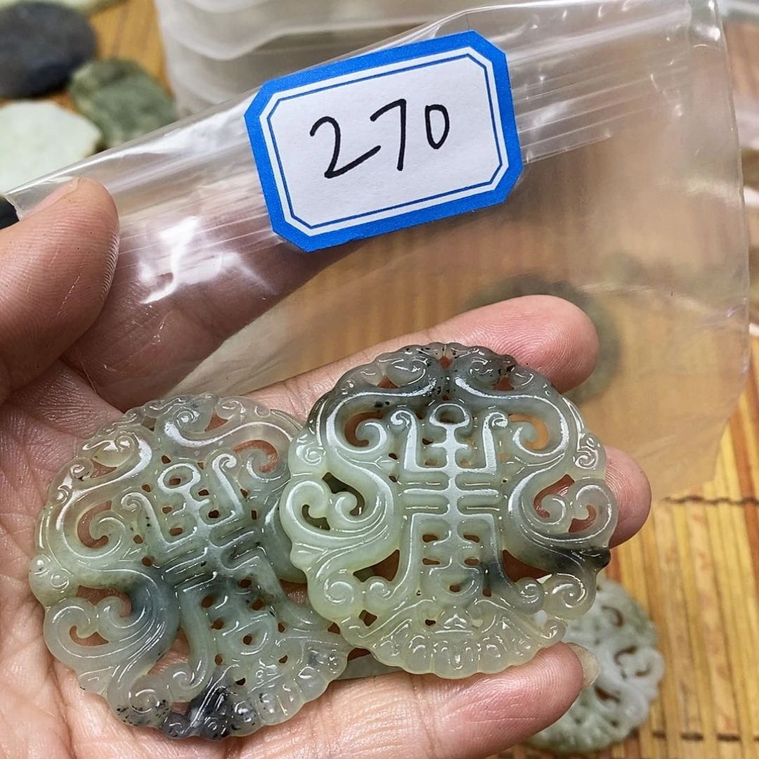 蛇纹石玉未镶嵌吊坠(不含链)雯*270