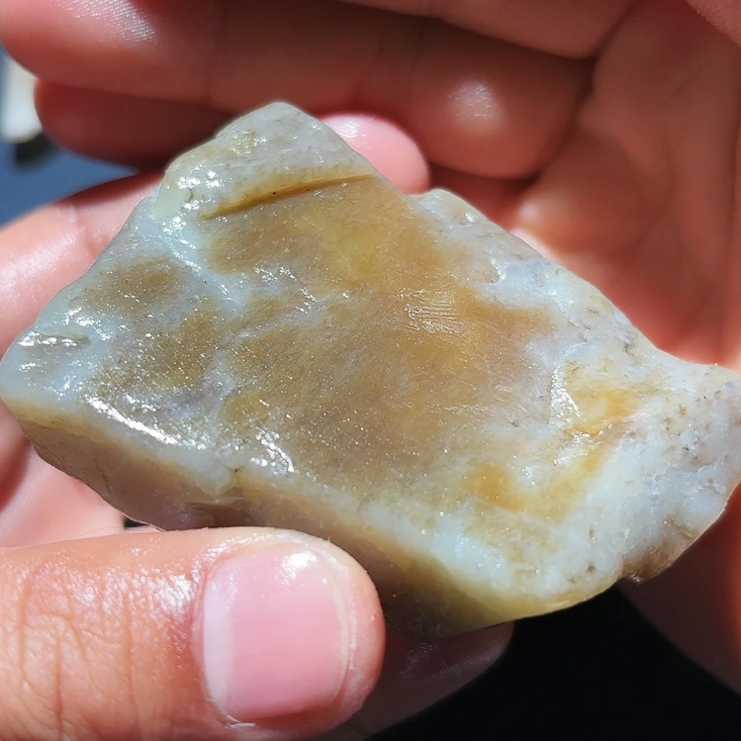 和田玉未镶嵌珠宝奇石