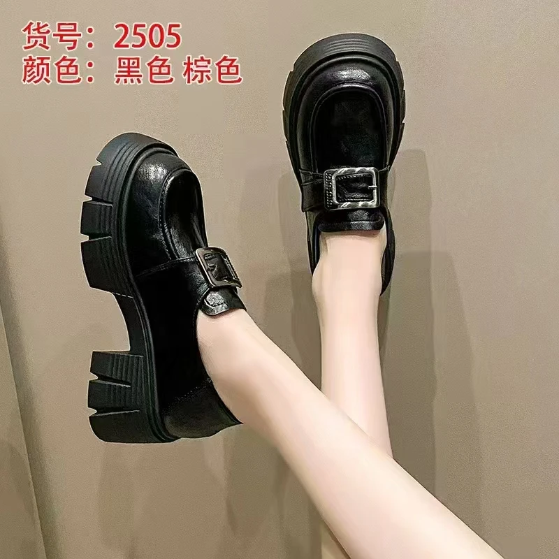 乖乖潮鞋 2025春季新款时尚厚底英伦风乐福鞋