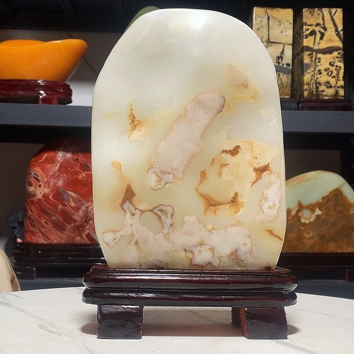 石材高29厘米宽19厘米