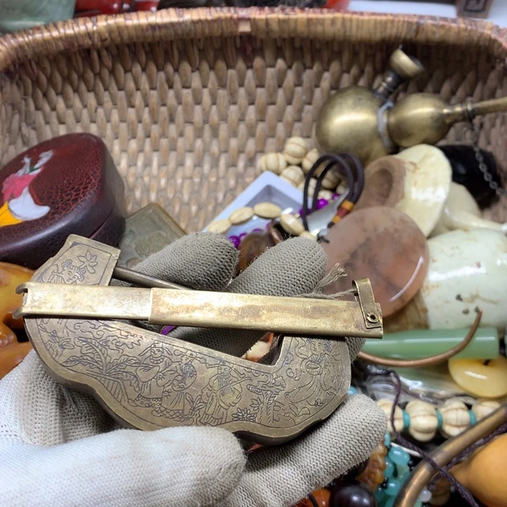 鸿***头手工艺品琉璃就此不再说出口呢就扣