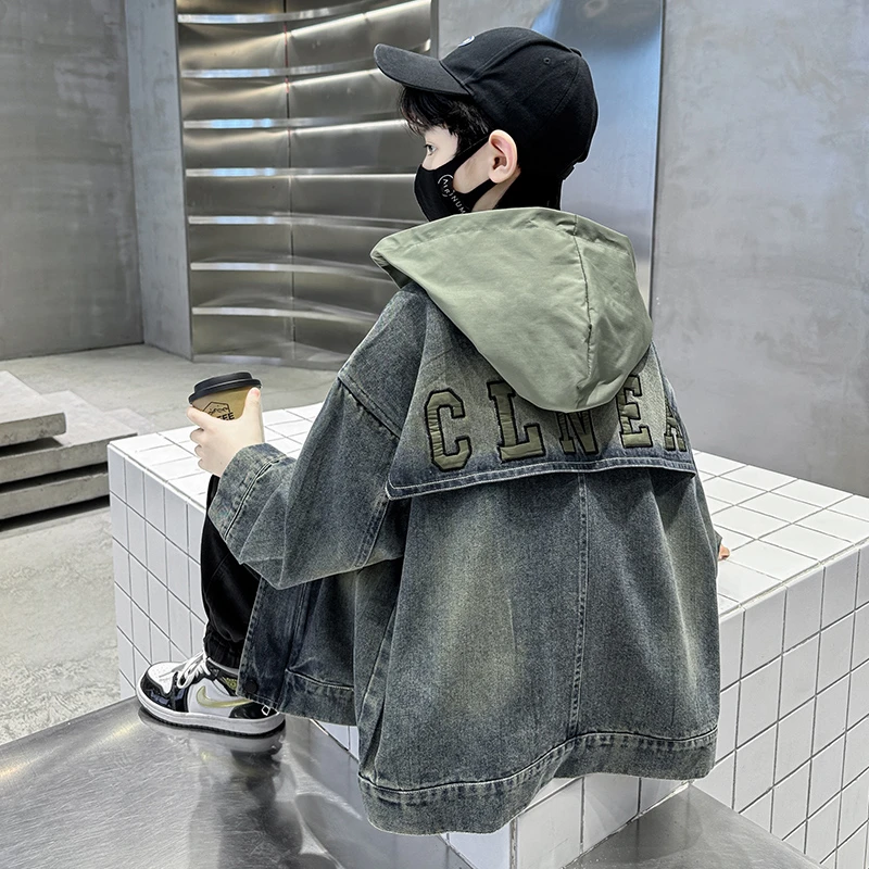 儿童装男童外套秋装2025新款洋气中大童春秋衬衫领连帽韩版上衣潮