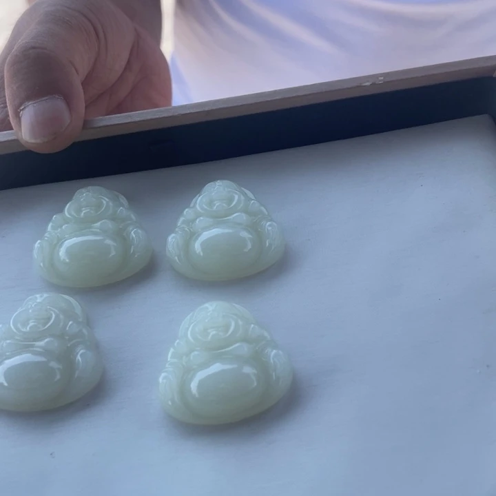 和田玉未镶嵌颈饰多样性发货，发其一