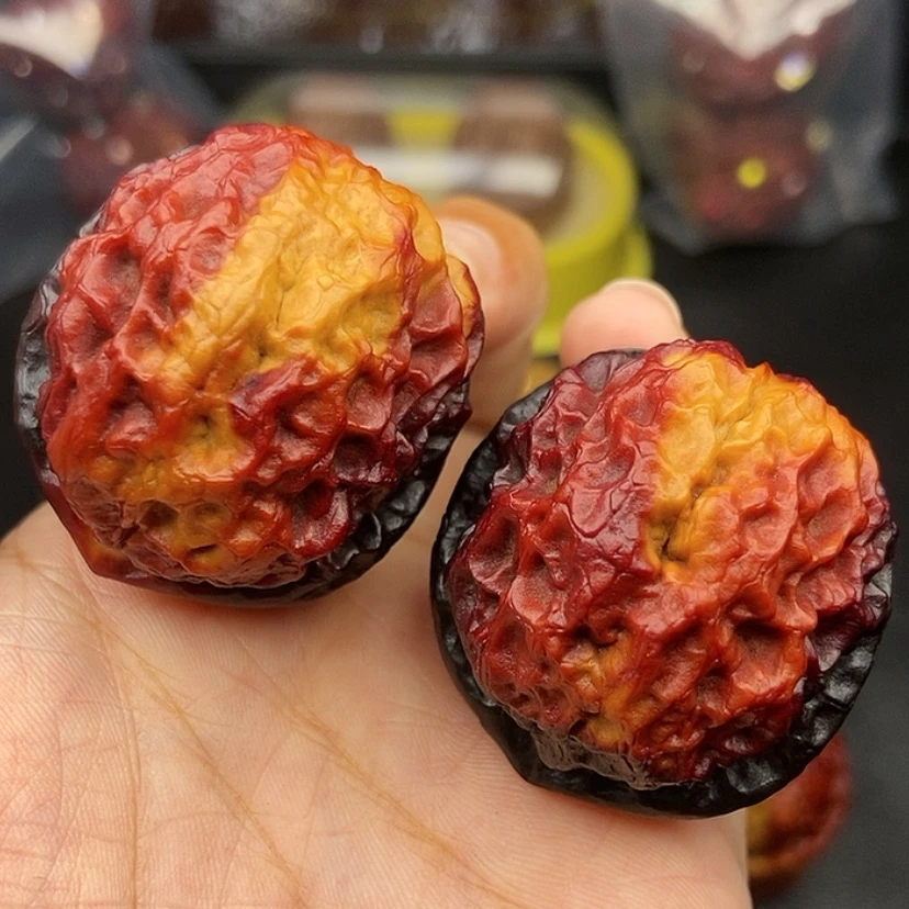 【闪购商品】把件文玩核桃41尺铁绣球
