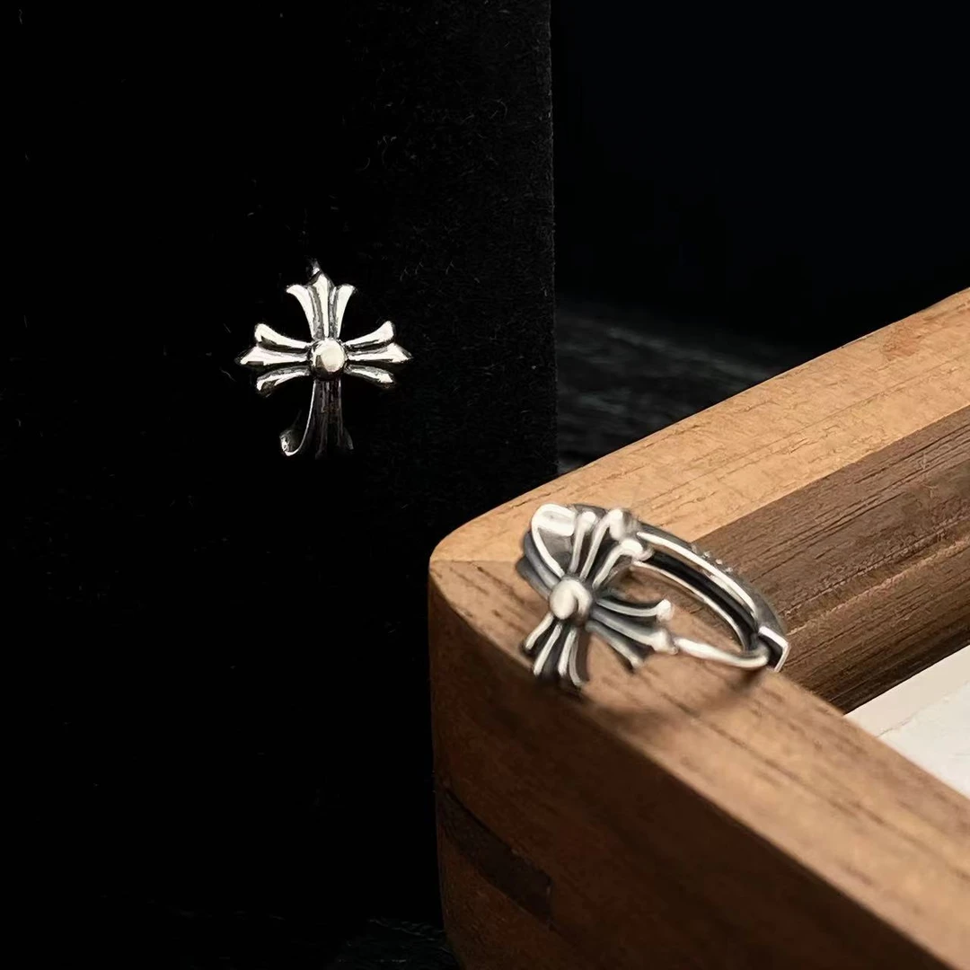 鸿聚隆 925银耳饰 A192小众欧美风极简十字花耳扣百搭简约个性