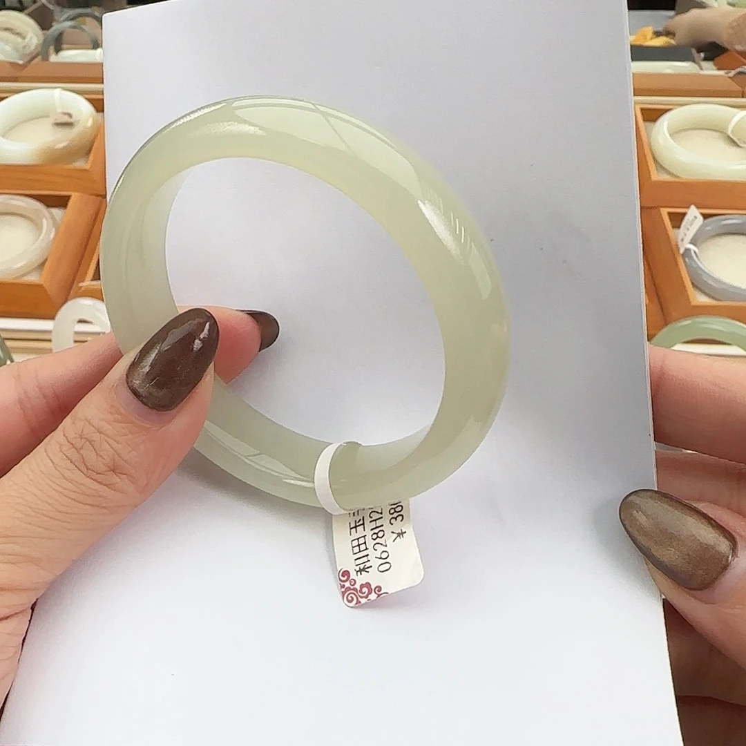 和田玉未镶嵌手镯56-57