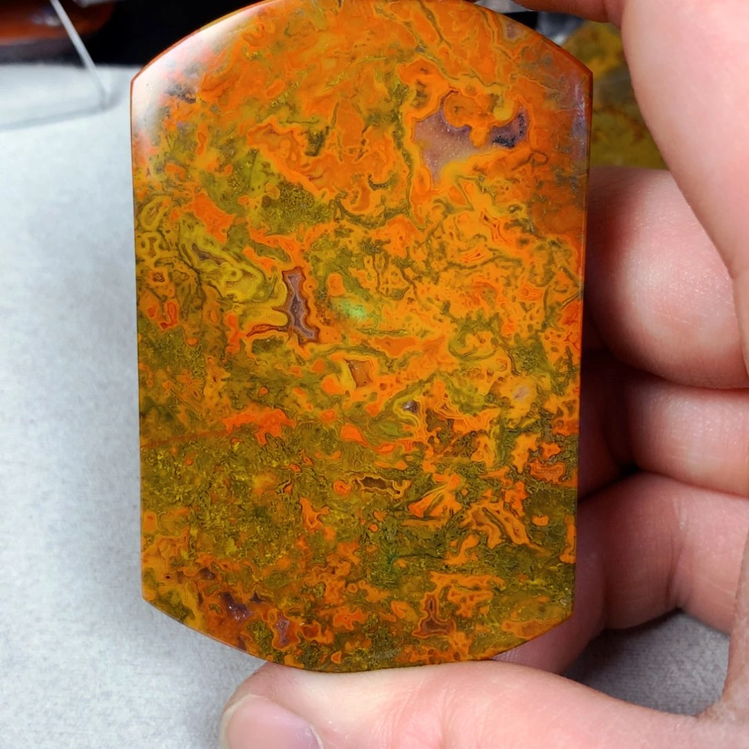 好***…玛瑙/玉髓未镶嵌战国红