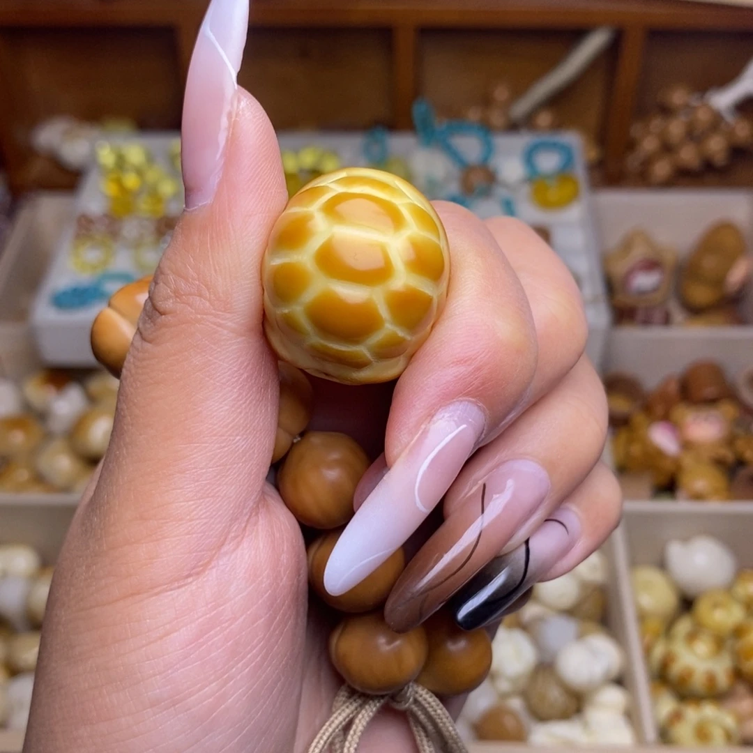 吊坠猴头核桃大富甲一方