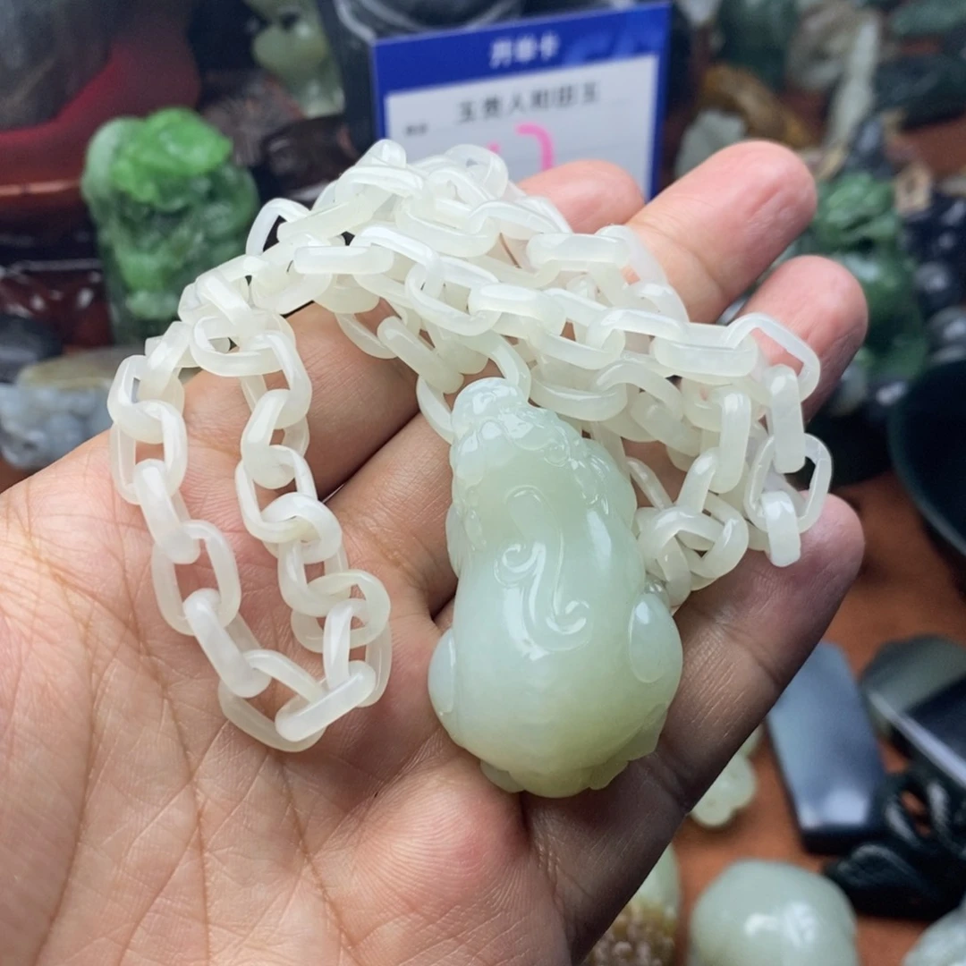 和田玉挂件未镶嵌