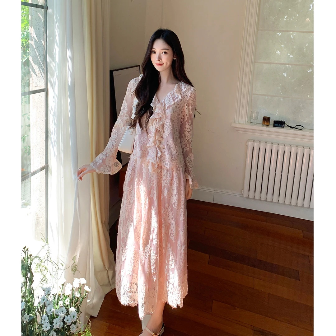 GERTCOREL2026新款春季法式设计感蕾丝勾花衬衫半裙减龄套装女