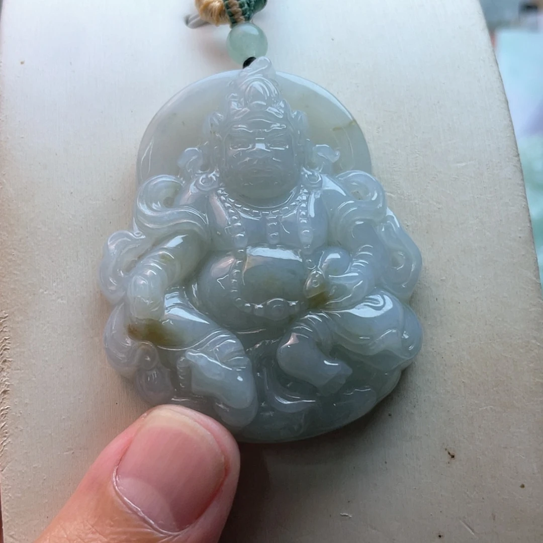【闪购商品】颈饰未镶嵌翡翠二**?