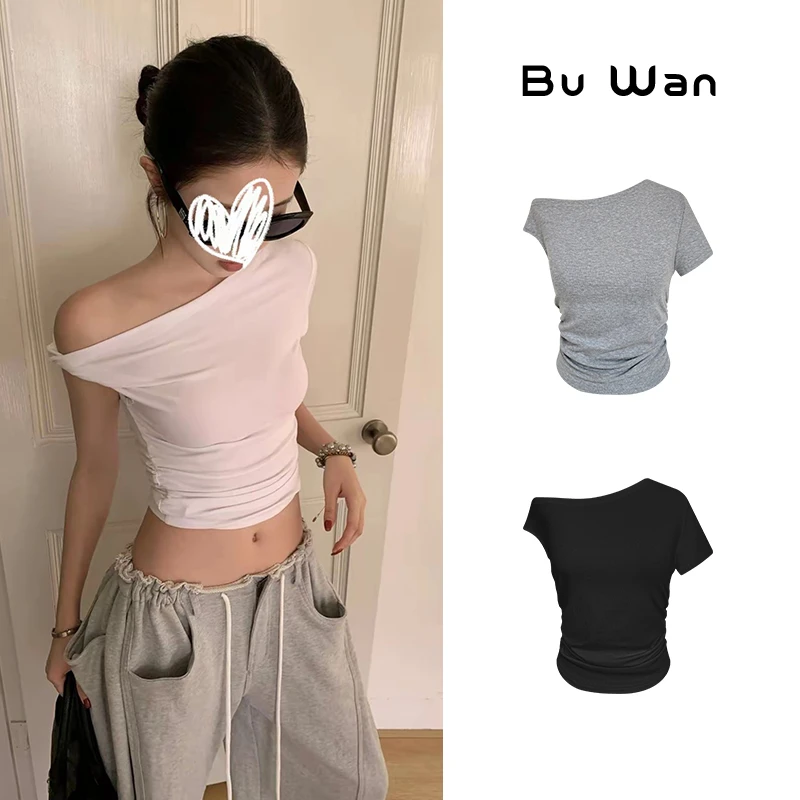 白色斜领露肩T恤女2025夏季新设计感修身短款斜肩上衣3497