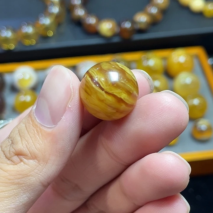 裸石琥珀未镶嵌蜜蜡