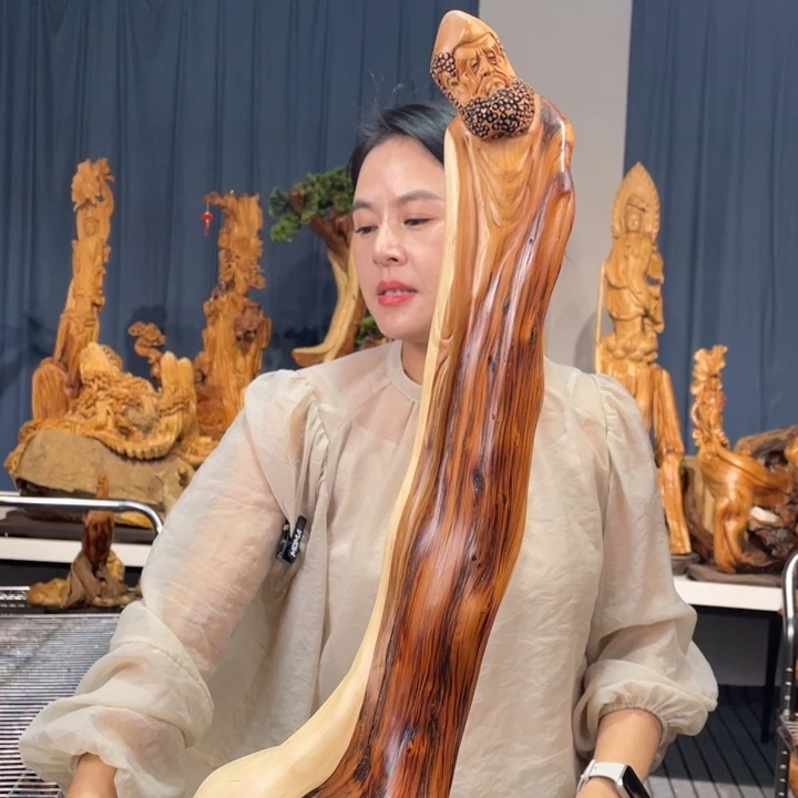 柏木（崖柏）随型摆件