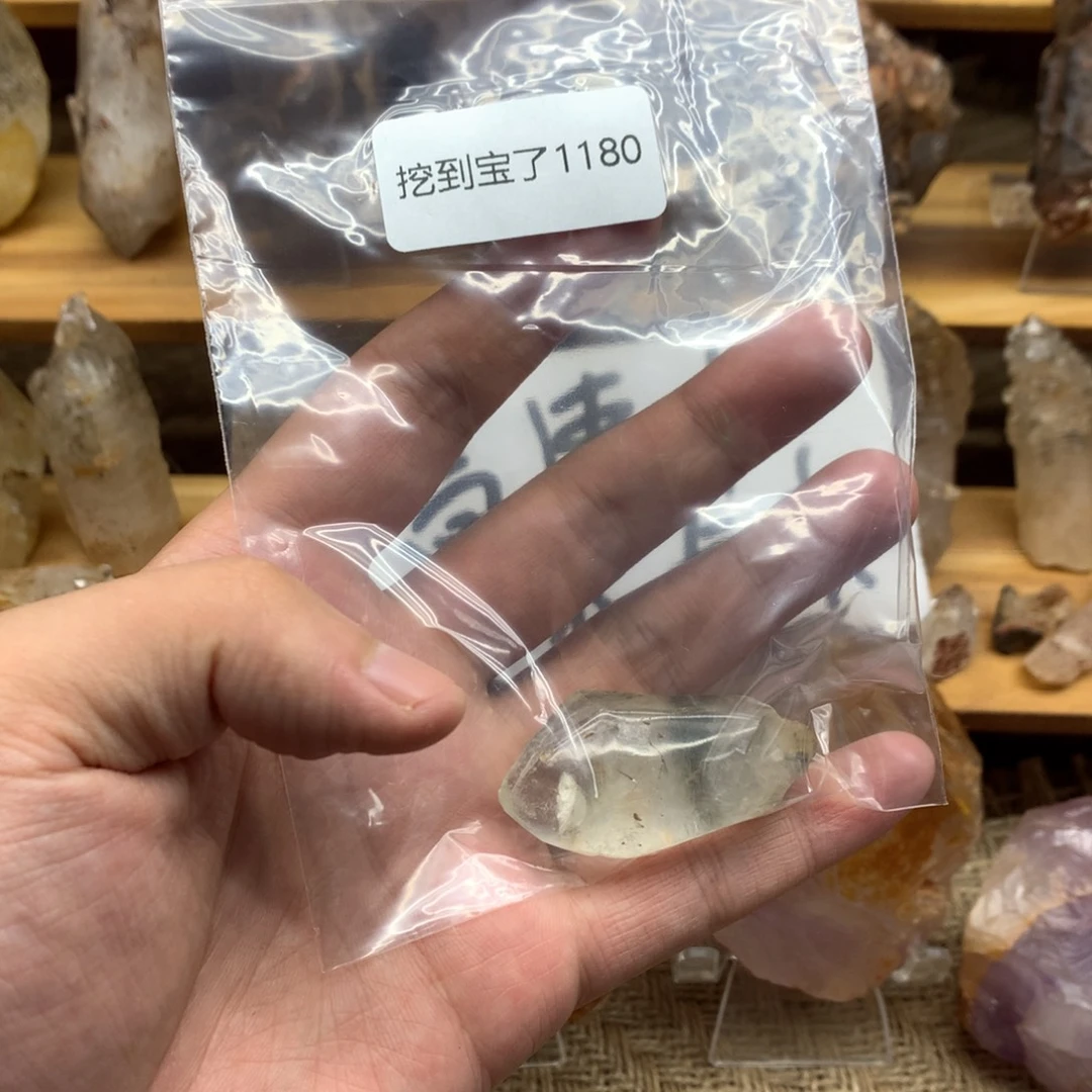幸***花未镶嵌珠宝半成品水晶
