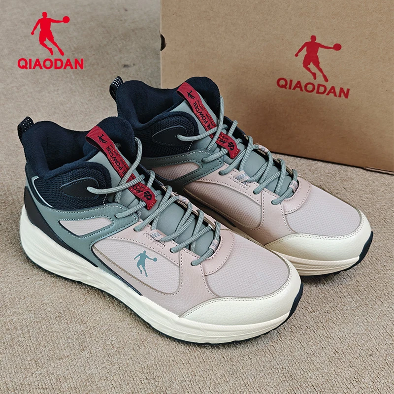 乔丹男鞋运动鞋冬季皮面防泼水缓震软底高帮加绒保暖棉鞋跑步鞋子