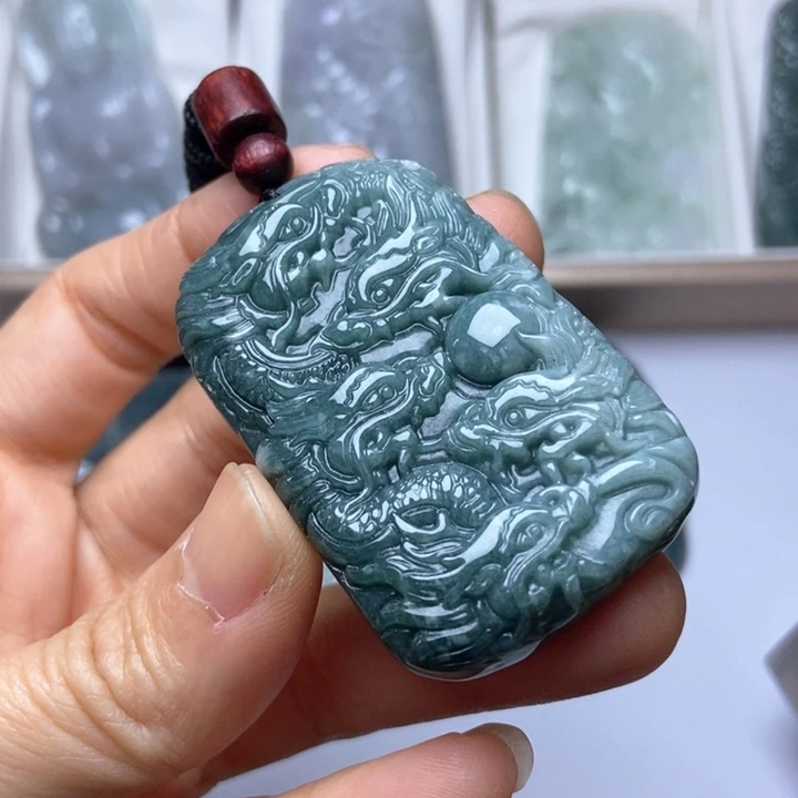 翡翠未镶嵌挂件翡翠