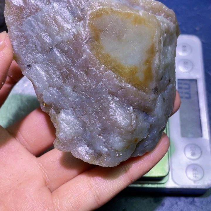 和田玉（糖玉）未镶嵌珠宝半成品