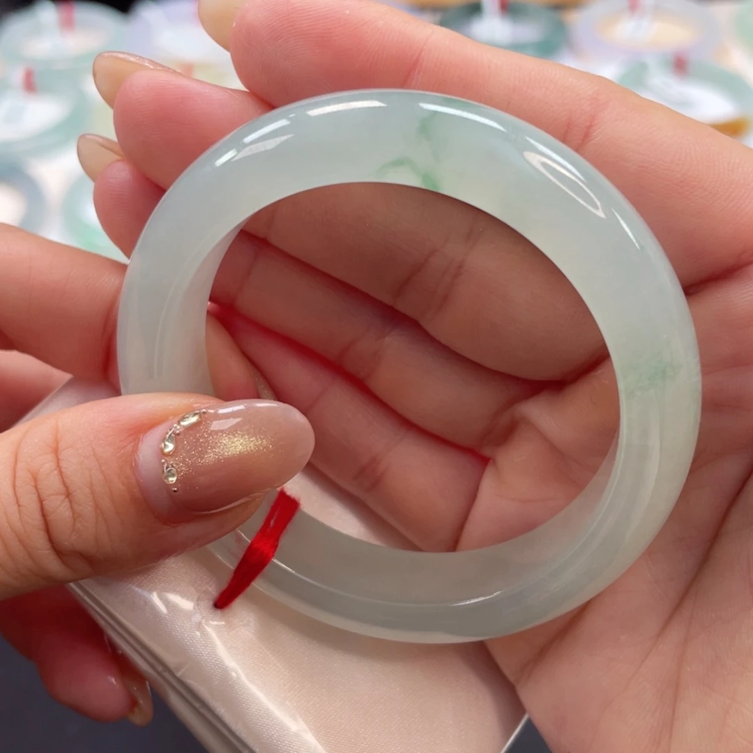 未镶嵌手镯翡翠20号冰芙蓉飘绿毕业班