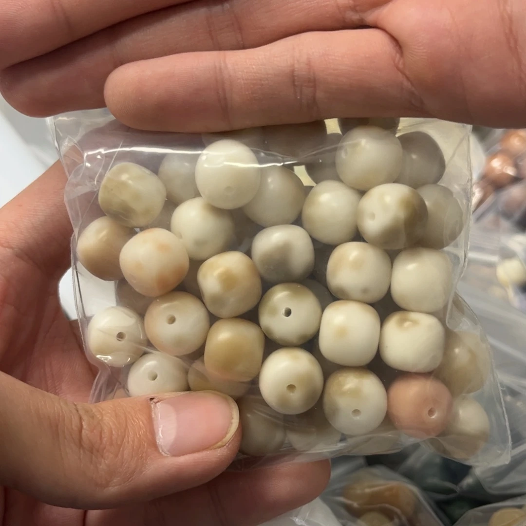 【闪购商品】白玉菩提吊坠a14/干磨花皮锅底