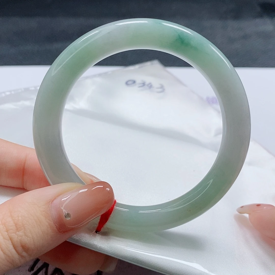 【闪购商品】未镶嵌手镯（圆镯）翡翠403号