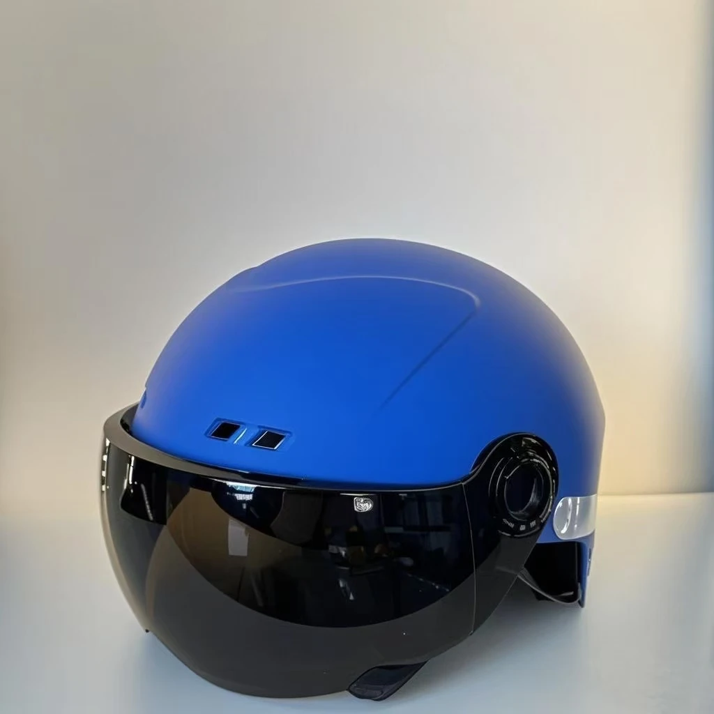 新国标3C认证户外超轻儿童头盔夏季头盔男女同款