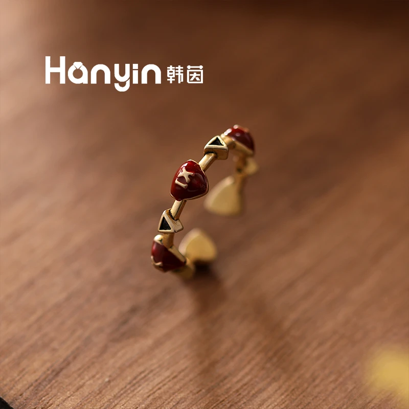 铜合金合成锆石戒指 小众复古气质拼接微镶红色三角开口戒指