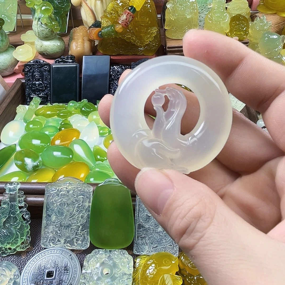 岫玉未镶嵌吊坠(不含链)