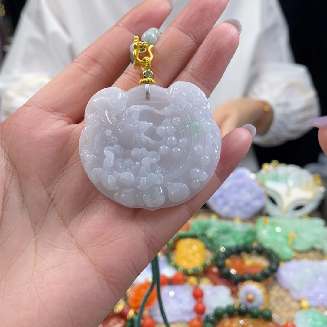 翡翠颈饰未镶嵌代编织